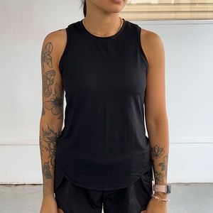 Lululemon High Neck Running Tank - Size 4 Black 🖤